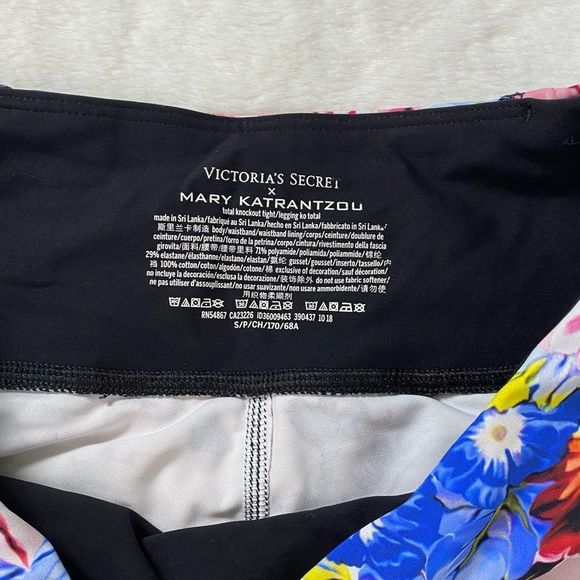 Victoria's Secret x Mary Katrantzou Total Knockout Tight Floral Athletic Legging - Picture 4 of 8